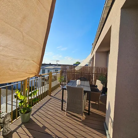 Ueber Den Daechern Leipzigs - Hochwertiges Mit Dachterrasse Im Zentrum Leipzigs Apartamento Leipzig